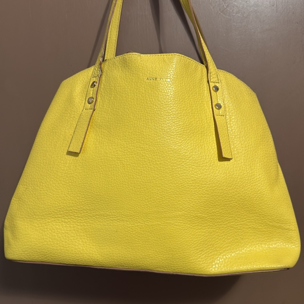 Anna Klein Yellow Leather Tote Bag - Picture 2 of 6